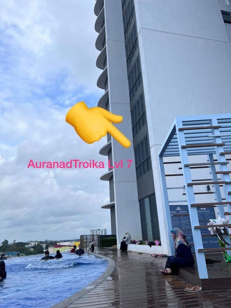AuranadTroikaKB LVL 33 Apartment Wifi-Netflix-Coway Apartment in Malaysia