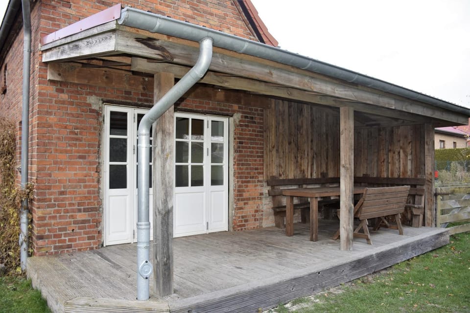 Patio, Facade/entrance, BBQ facilities
