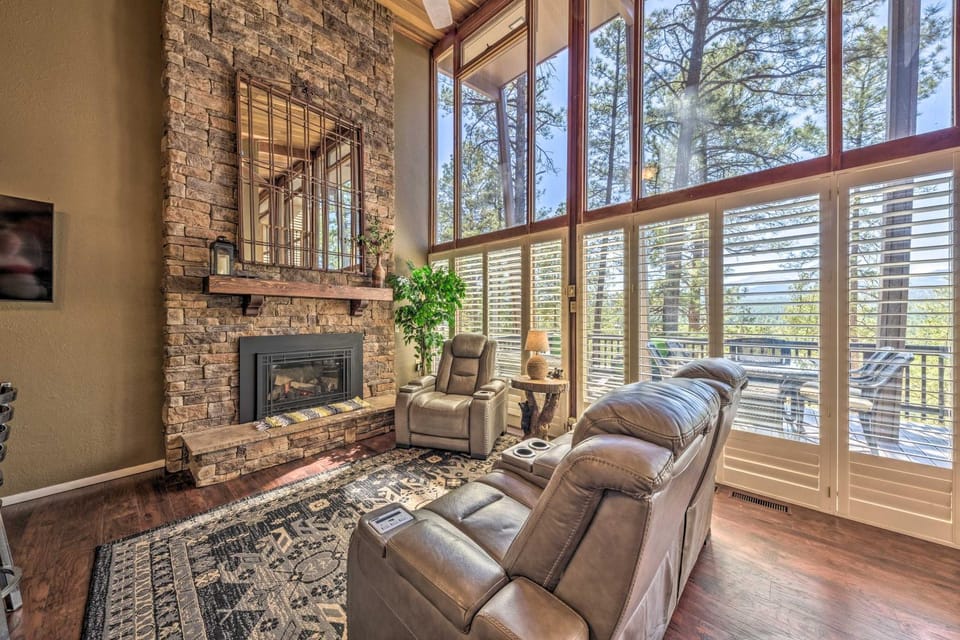 Hot Tub, Game Room & Sauna: Ruidoso Hideaway! House in Ruidoso