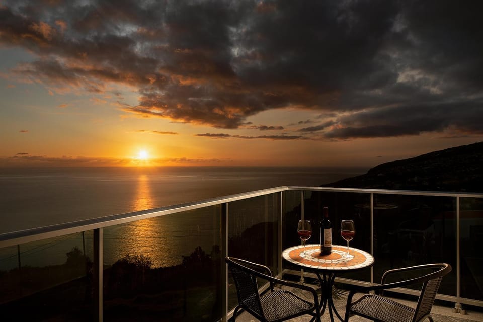 Balcony/Terrace, Sea view, Alcoholic drinks, Sunset