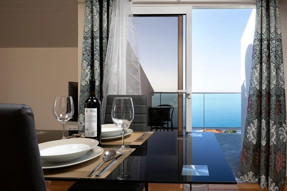 Dining area, Sea view
