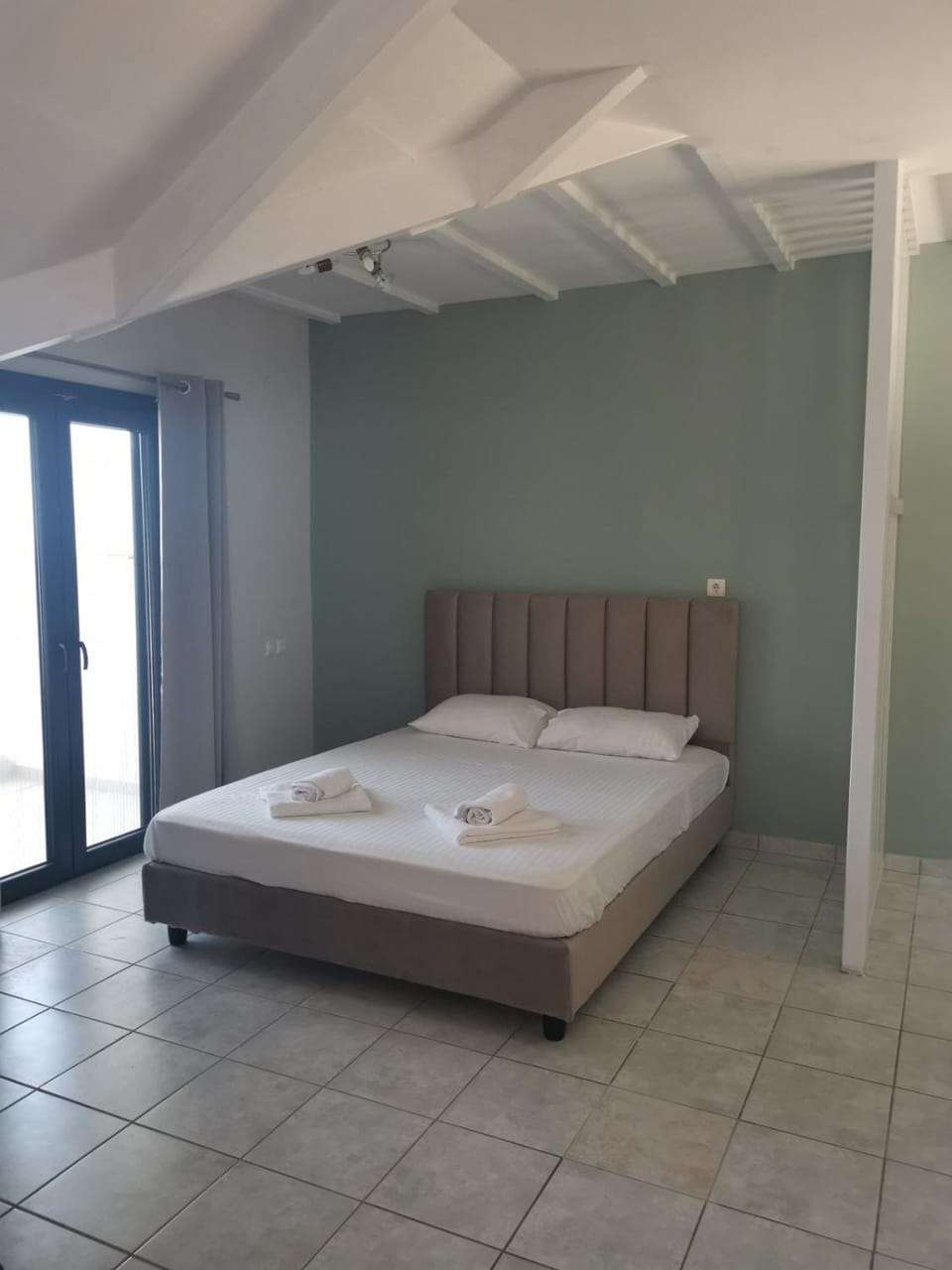 Villa Lithitsa Bed and Breakfast in Peloponnese, Western Greece and the Ionian