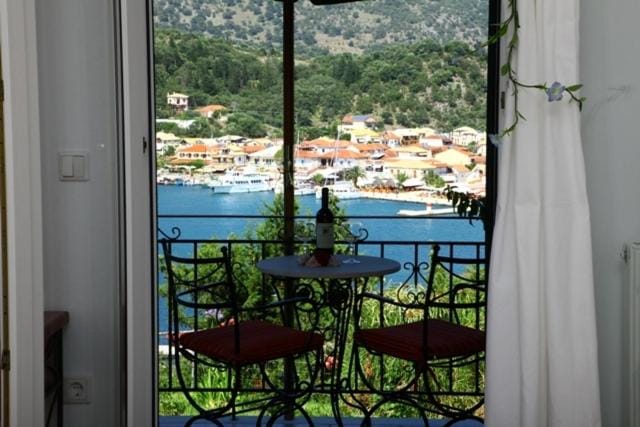 View (from property/room), Balcony/Terrace