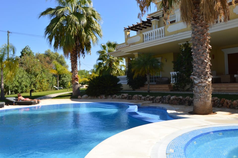 Property building, Pool view, Swimming pool