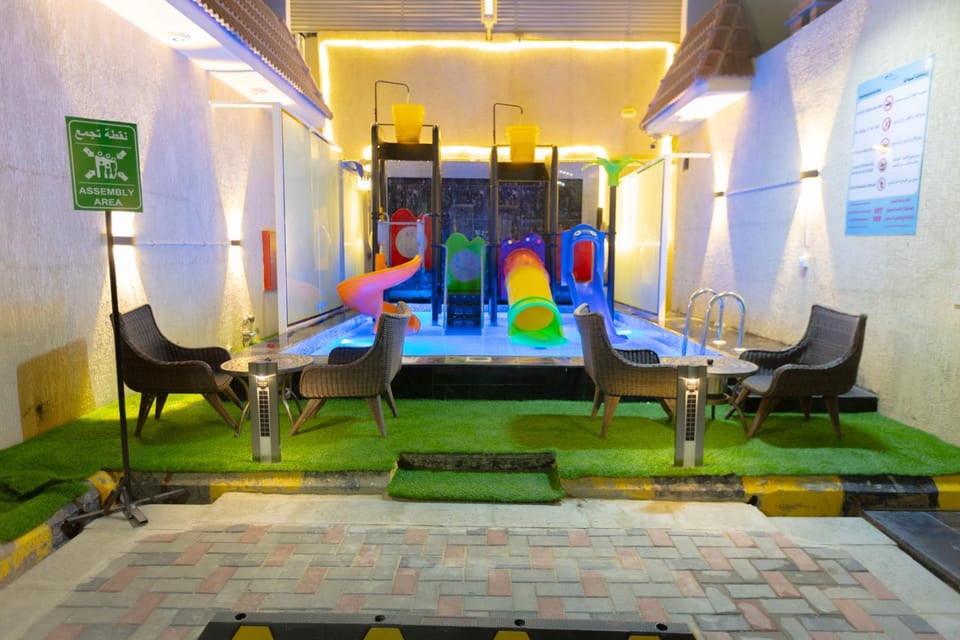 Game Room, Seating area, Pool view, Swimming pool
