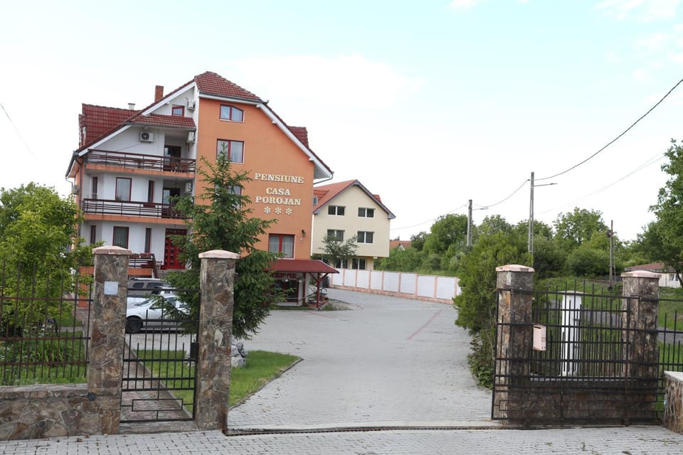 Facade/entrance, Parking
