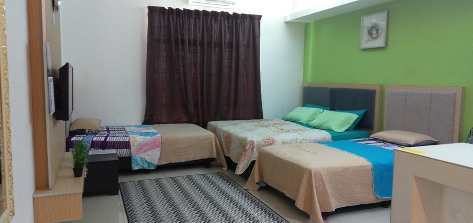 Bed, Photo of the whole room