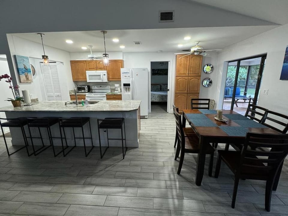 Bonita Oasis House in Bonita Springs