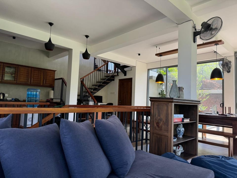 Living room, Dining area, Dining area, Diving