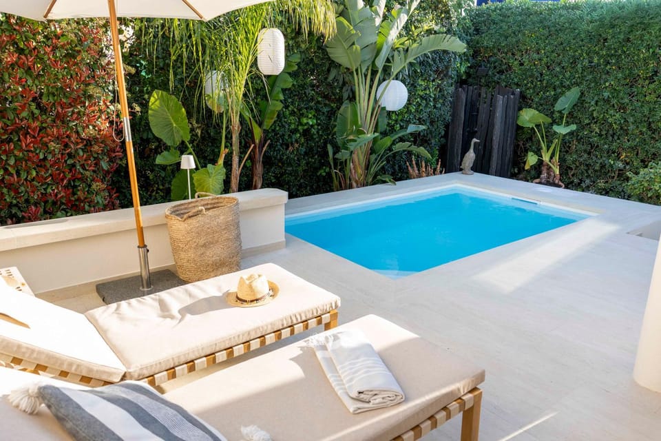 Le Cabanon Cap d Antibes 80 m de la plage Villa in Antibes