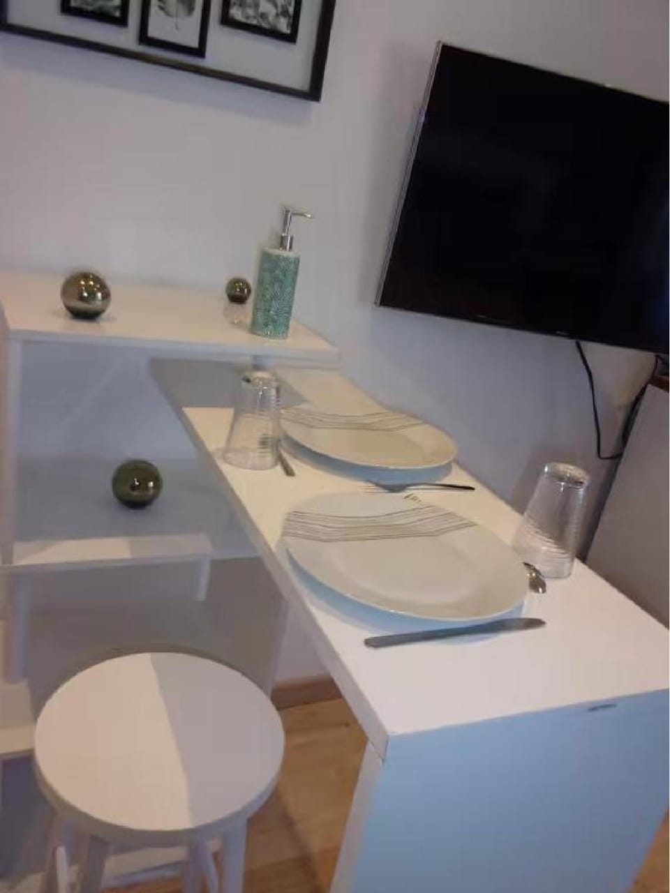 TV and multimedia, Dining area