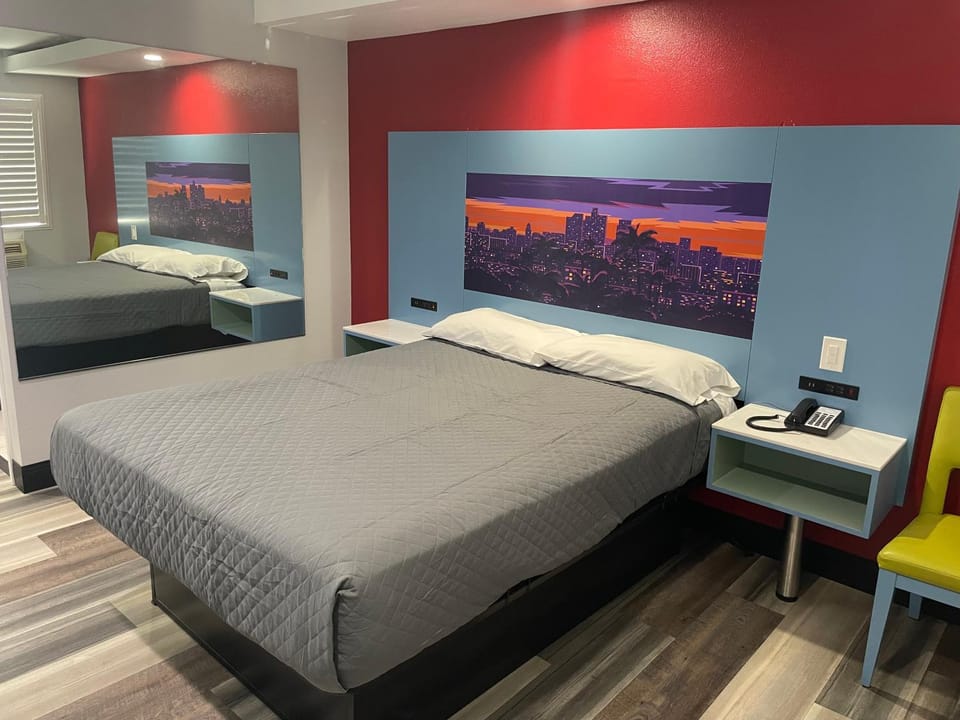 La Palma Motel, South Gate - Los Angeles area Motel in South Gate