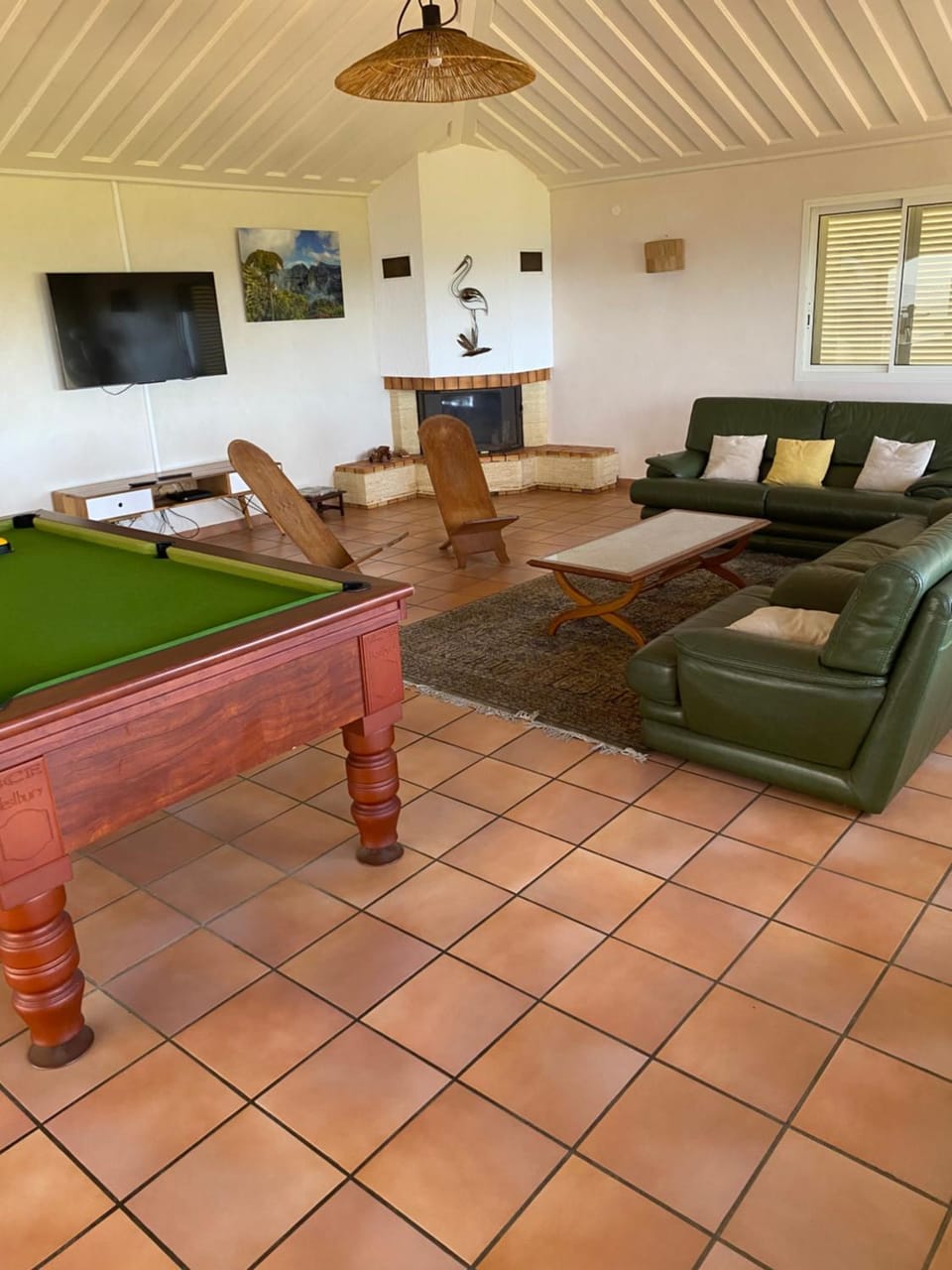 Communal lounge/ TV room, TV and multimedia, Living room, Evening entertainment