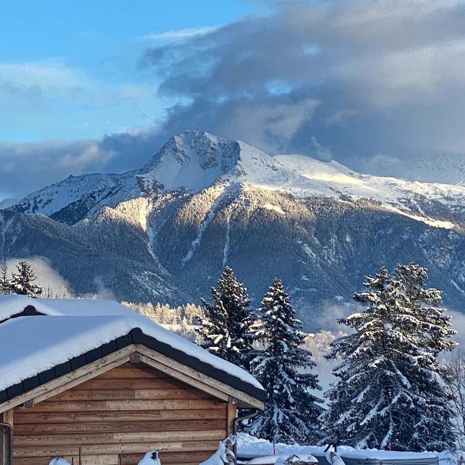 View (from property/room), View (from property/room)