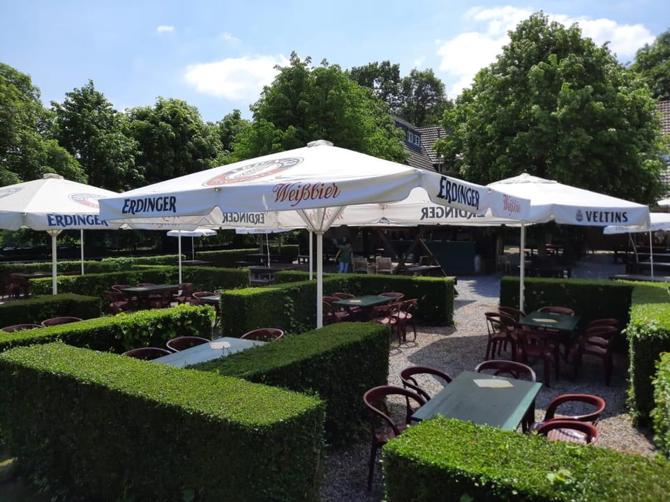 Forsthaus Schöntal Bed and Breakfast in Aachen