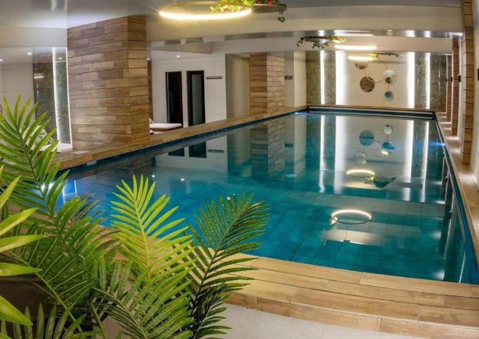 Pool view, Swimming pool