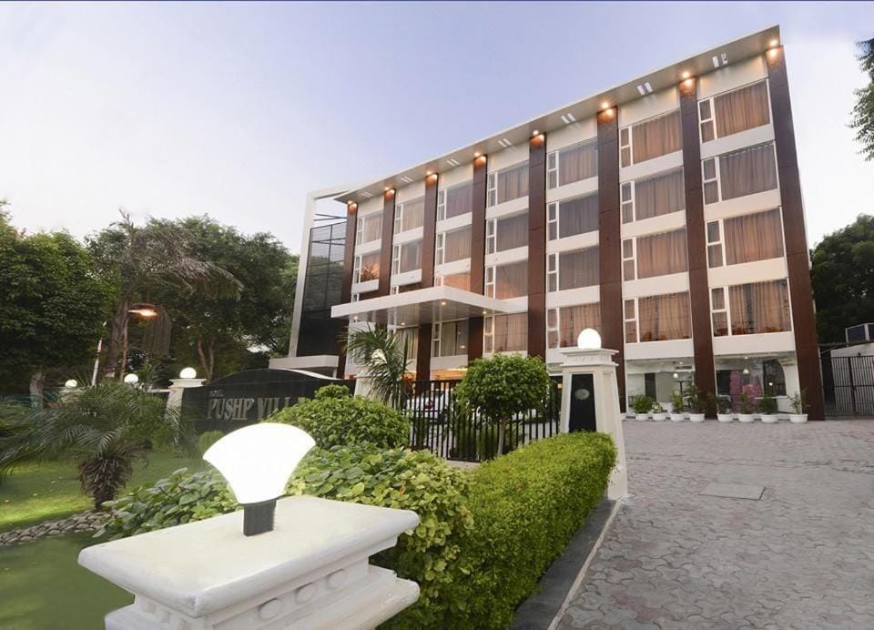 Property building, Garden