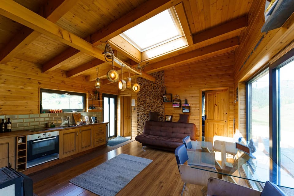 Panoramic Cabin Stânceni Cabin in Romania