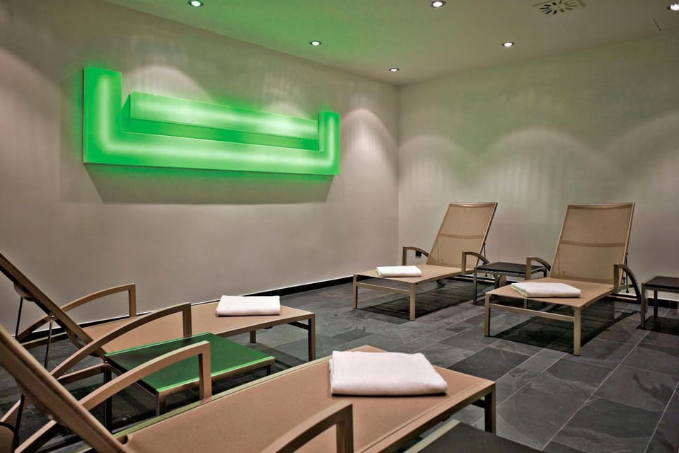 Spa and wellness centre/facilities