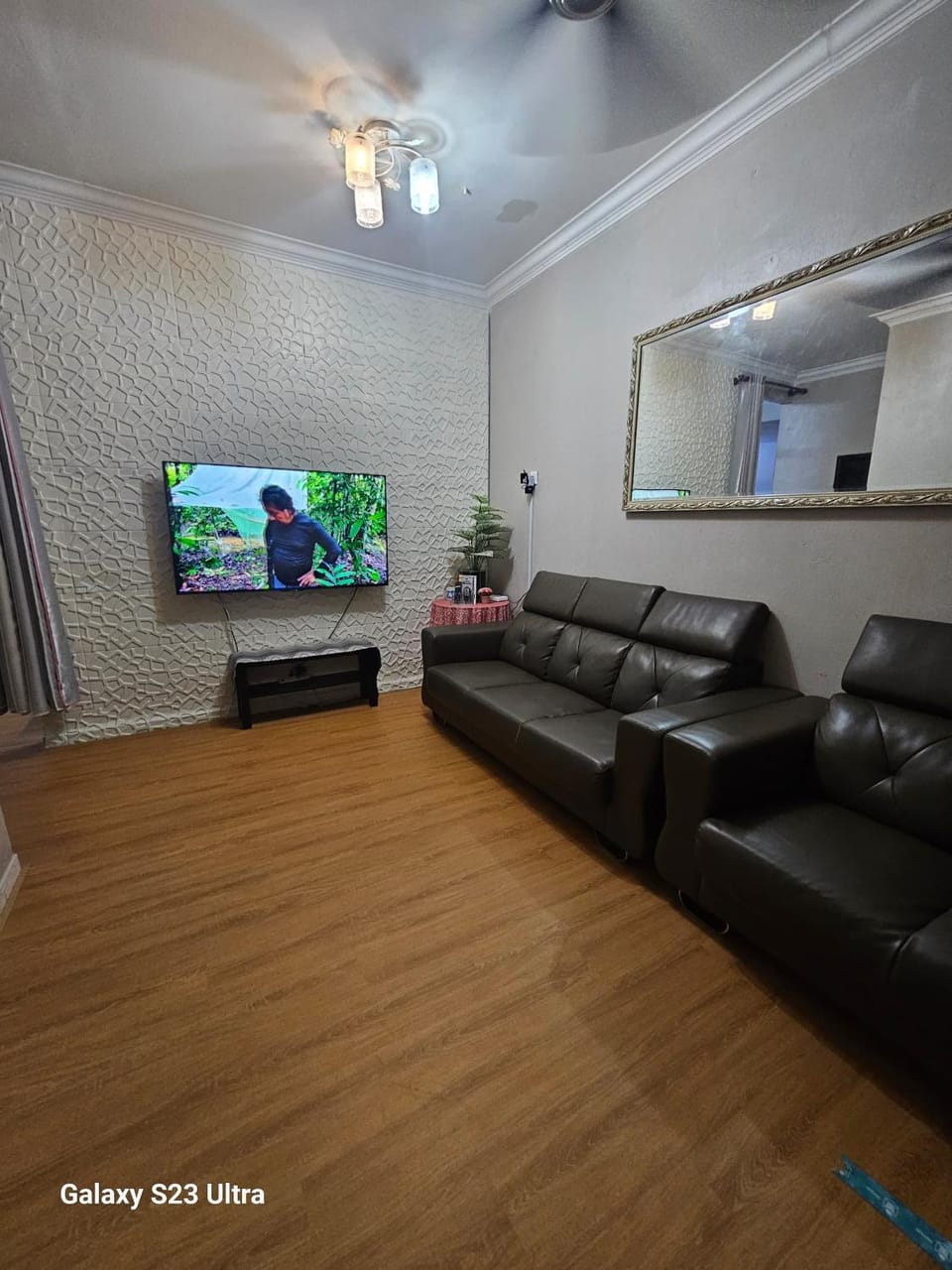 Communal lounge/ TV room, TV and multimedia, Living room, Seating area, Evening entertainment