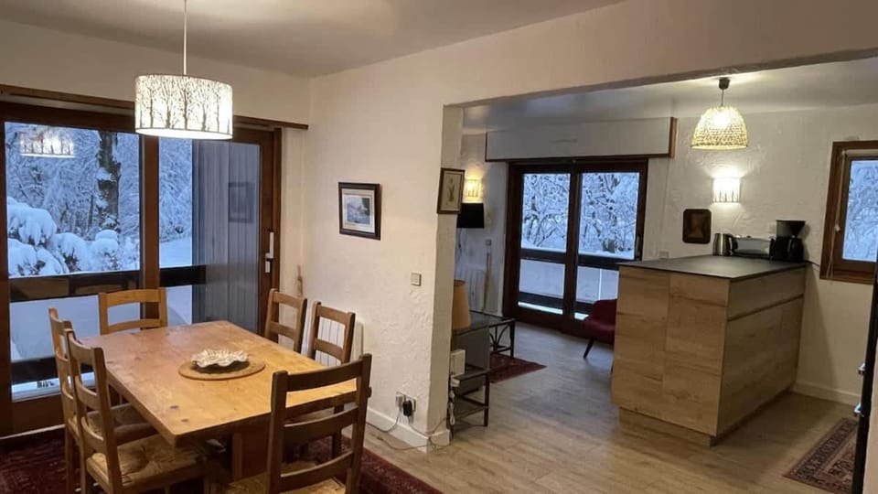 Les Comtes de Savoie - Appartement rénové proche du centre de Megève avec vue sur le Mont d'Arbois House in Combloux
