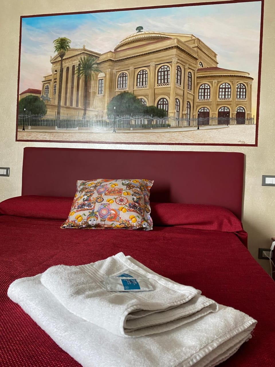 Palermo City Room Apartment in Palermo
