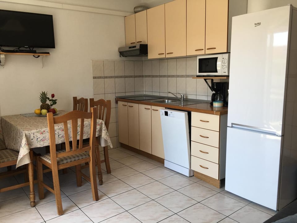 Apartmani Dušanka Apartment in Dubrovnik-Neretva County