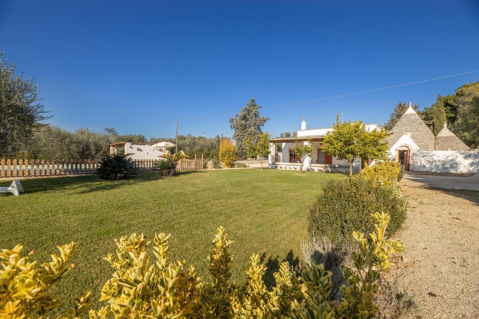 Villa Acqua Azzurra Villa in Province of Taranto