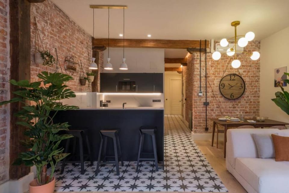 Kitchen or kitchenette, Lounge or bar, Dining area, Communal kitchen