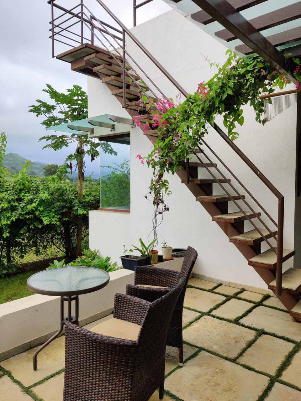 Patio, Balcony/Terrace, Garden view, Mountain view, Inner courtyard view