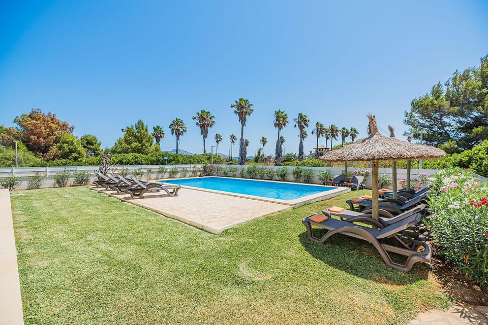 Villa Quiros 2 Villa in Raiguer