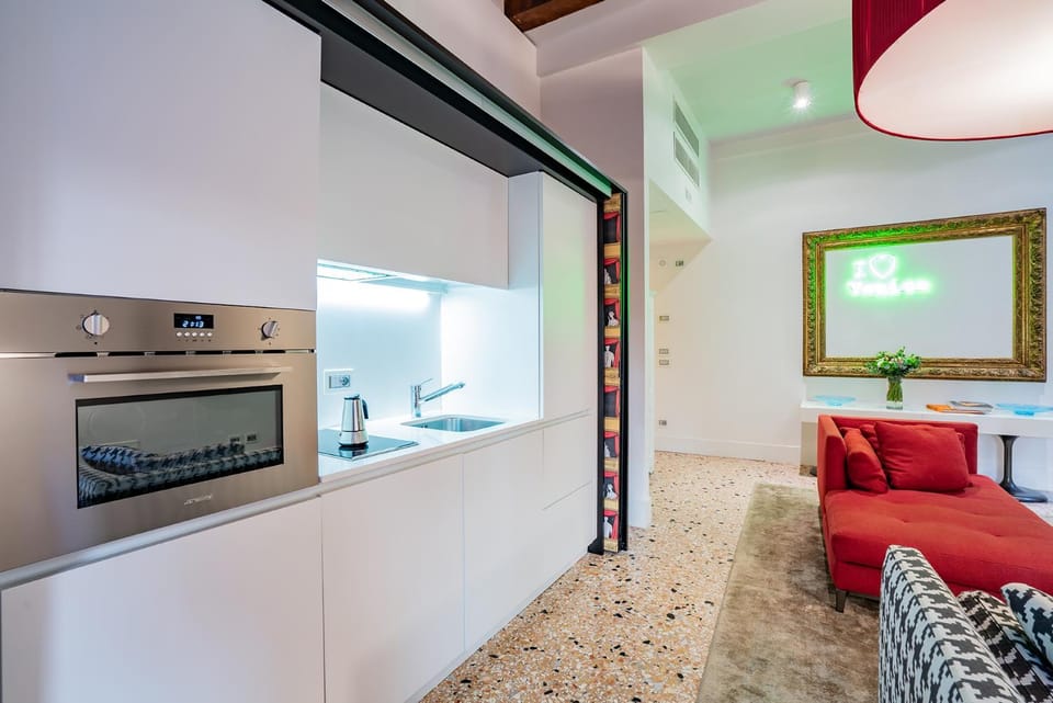 Kitchen or kitchenette