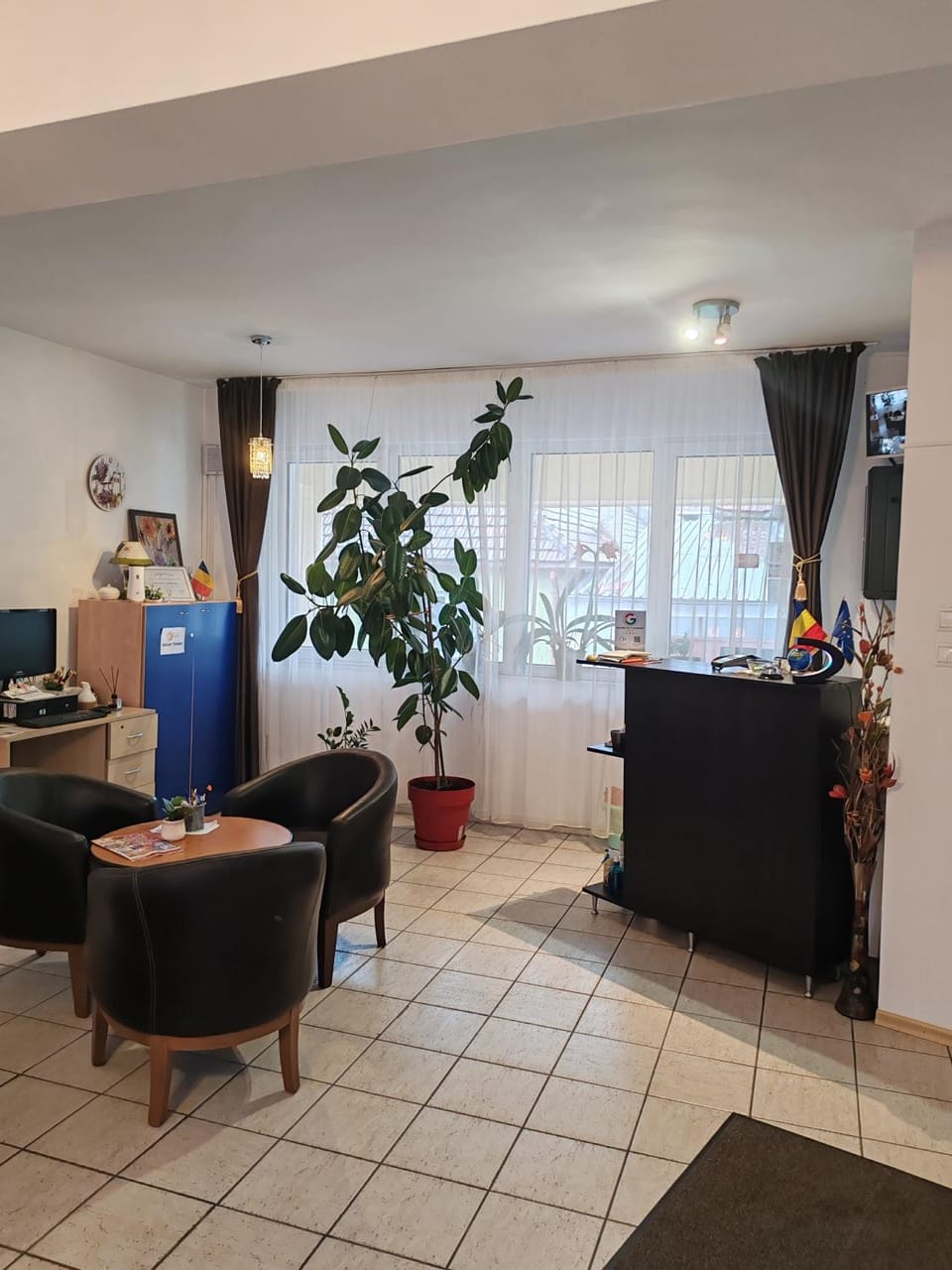 PENSIUNEA HORA Bed and Breakfast in Brasov