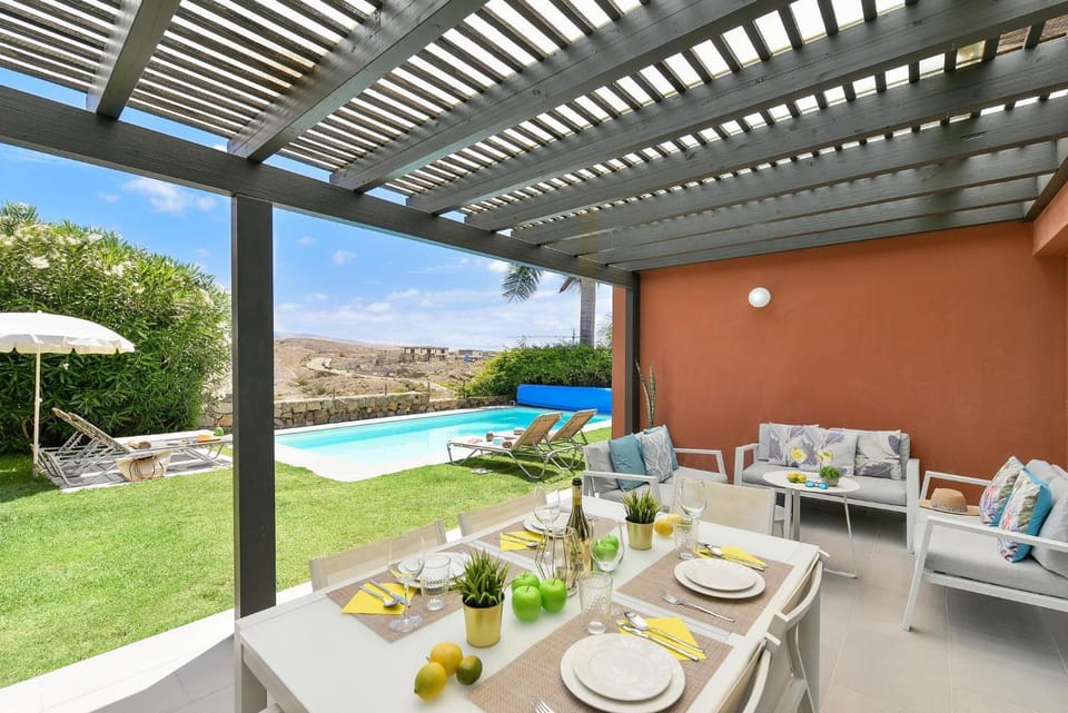 Day, Balcony/Terrace, Garden view, Swimming pool, sunbed