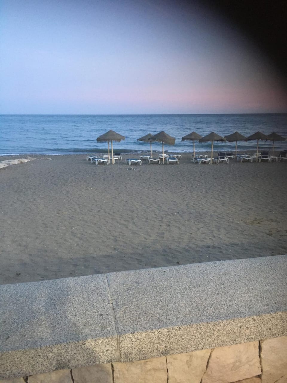 2 Bed Apartment - Sleeps 4 - Pool Patio Garden Apartment in Marbella