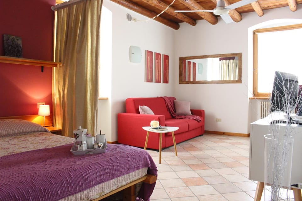 Agriturismo Le Ginestre Apartment in Lake Garda
