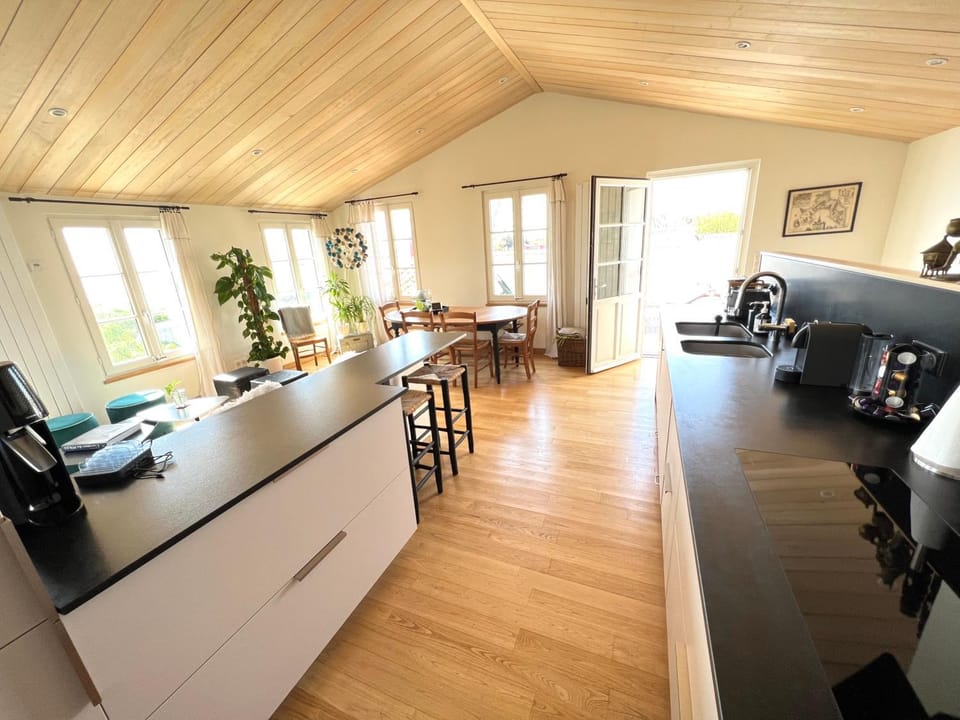 Seating area, Dining area, Sea view, kitchen