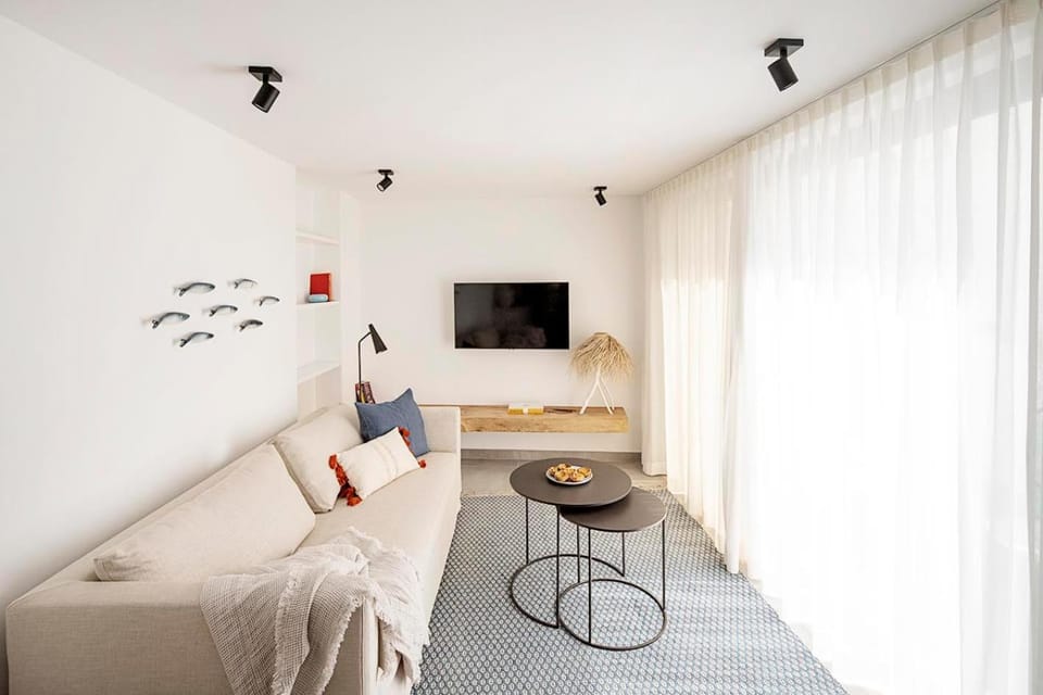 TV and multimedia, Living room