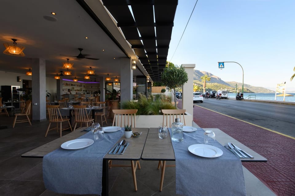 Restaurant/places to eat