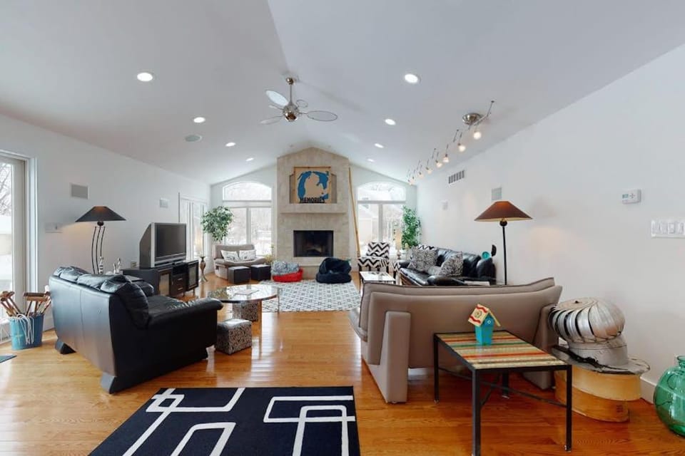 Downtown Hideaway House in New Buffalo