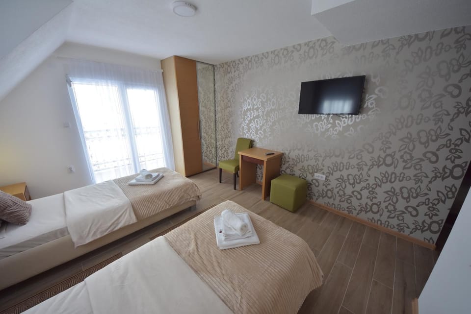 Lužnjanin restoran i sobe Hotel in Serbia