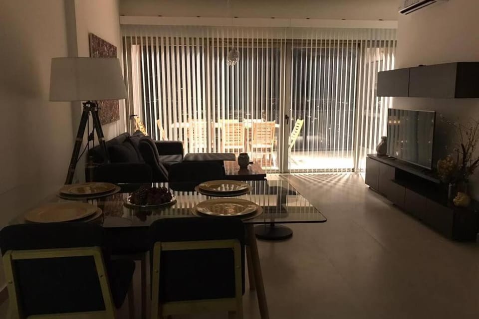 Communal lounge/ TV room, Living room, Lounge or bar