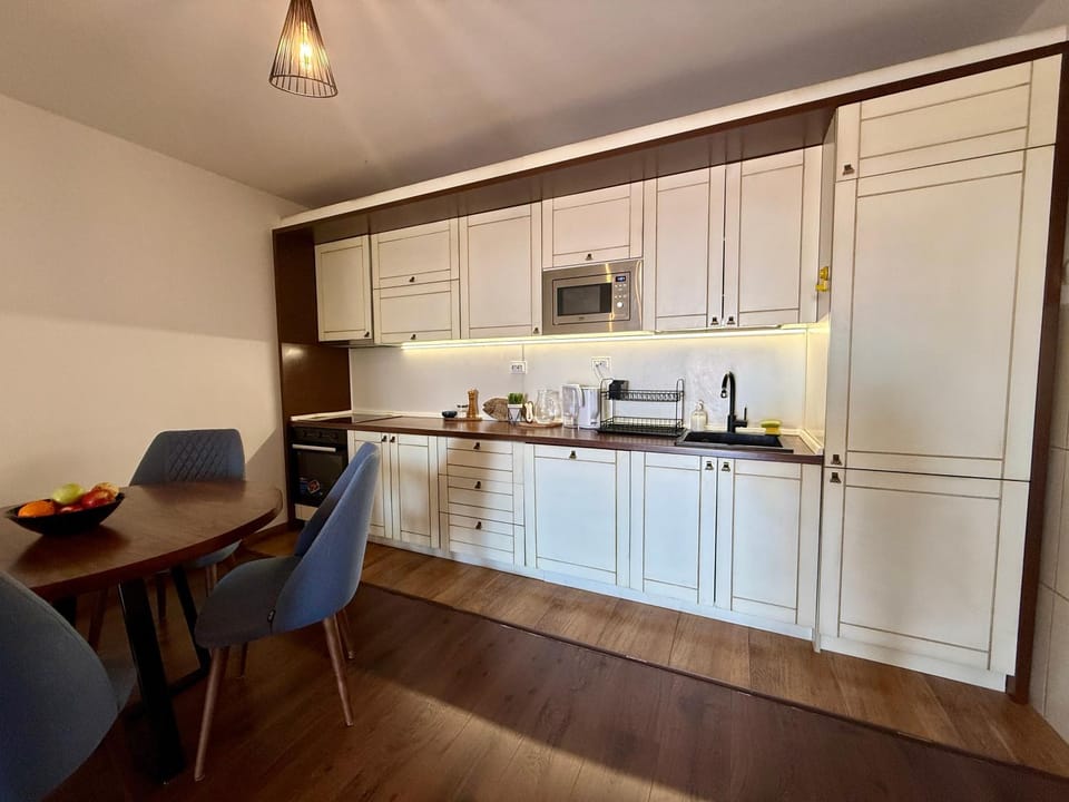 Gold Apartment Petrovac Apartment in Budva Municipality
