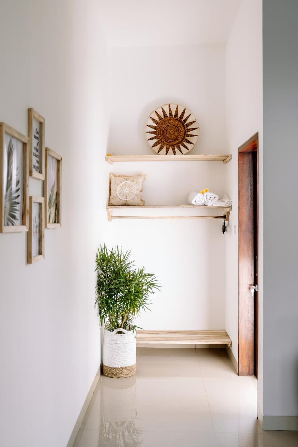 Garden, Bedroom, Guests