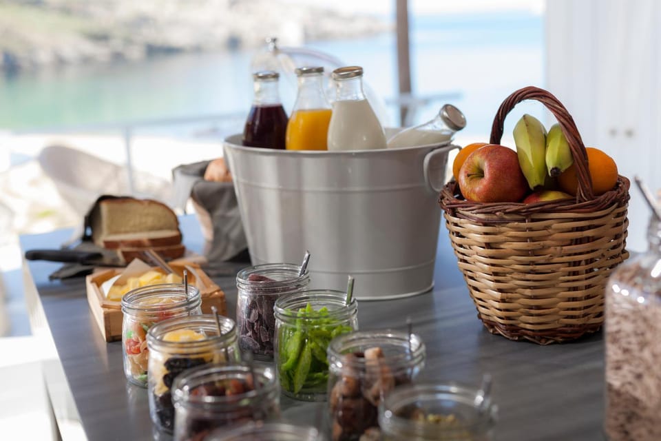 Buffet breakfast