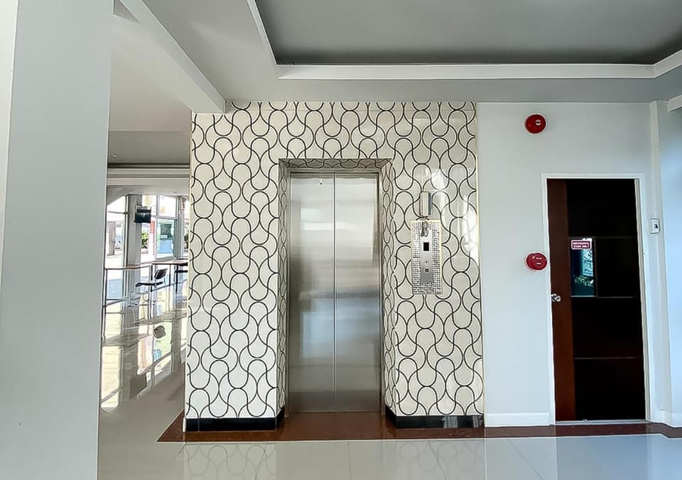 elevator