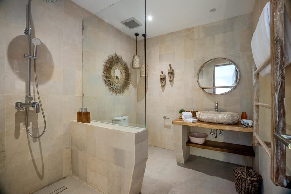 Shower, Bathroom, towels