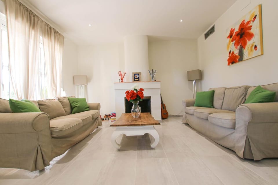 TESS Rancho Las Palmeras House in Alhaurín de la Torre