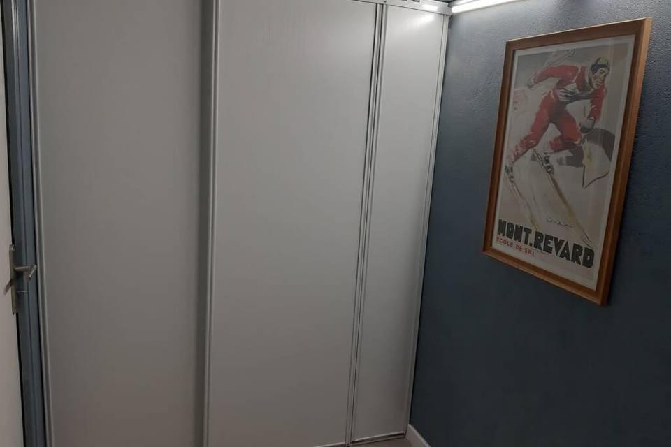 Wool INN Le 32 House in Île-de-France