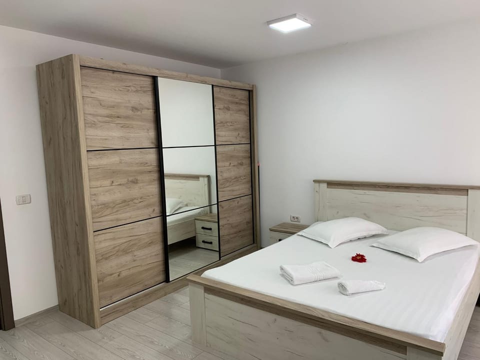 Cazare bloc nou ultracentral Apartment hotel in Romania